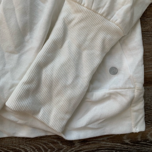 Apana White Turtleneck Sweater L - Picture 4 of 6